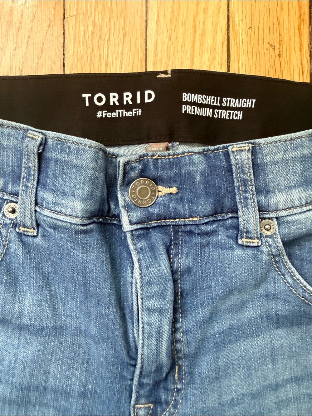 Torrid Blue Wash Straight Leg Jeans - Picture 3 of 4